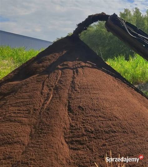 Ziemia Ogrodowa Pod trawnik Siana Czarnoziem Bez Kamieni3 5t Góra