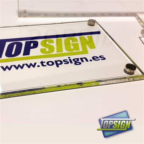 Placas rotuladas de metacrilato baratas Fabricación y venta TopSign