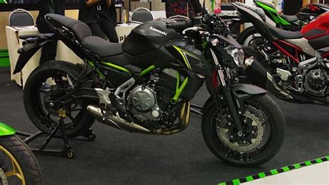 Kawasaki Z Super Naked Aggressive Slick Powerful