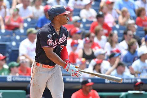 Grand Slam By Stone Garrett Lifts Nats Over Phillies Reuters