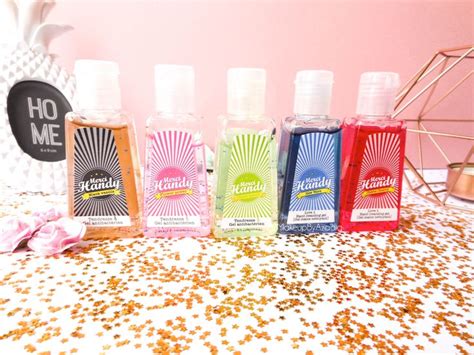 13 Revue Gels Pour Mains Merci Handy MakeupByAzadig Bath And