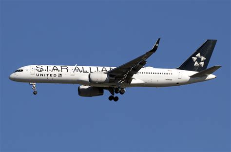 N14120 United Airlines Boeing 757 224 IAD John Boulin Flickr