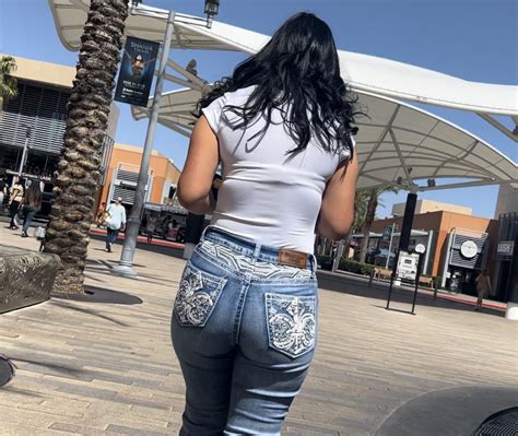 Latina With Amazing Butt In Tight Jeans OC Tight Jeans Forum