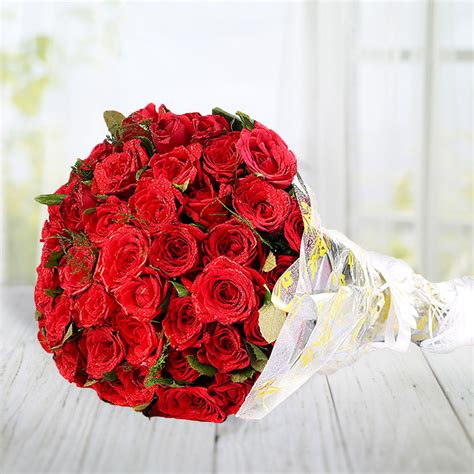 Birthday Wishes Red Roses Bunch | Winni