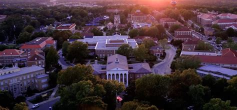 Ole Miss Launches 15 Billion Campaign Sally Mcdonnell Barksdale