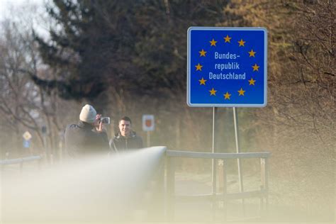 Polizeigewerkschaft Wir Sind Offen Wie Ein Scheunentor