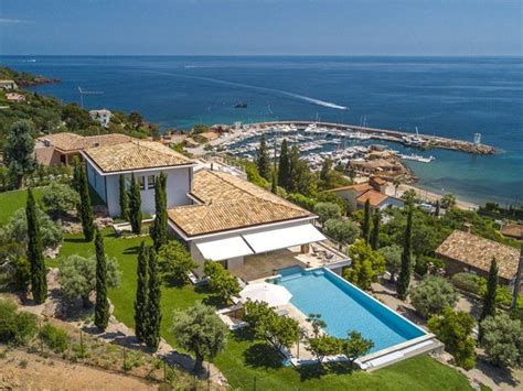 Villas De Lujo Con Helipuerto A La Venta En Th Oule Sur Mer Provenza