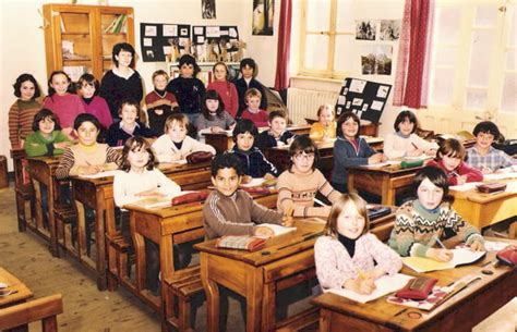 Photo de classe CM1 de 1982 Ecole Privée Saint Joseph Copains d avant