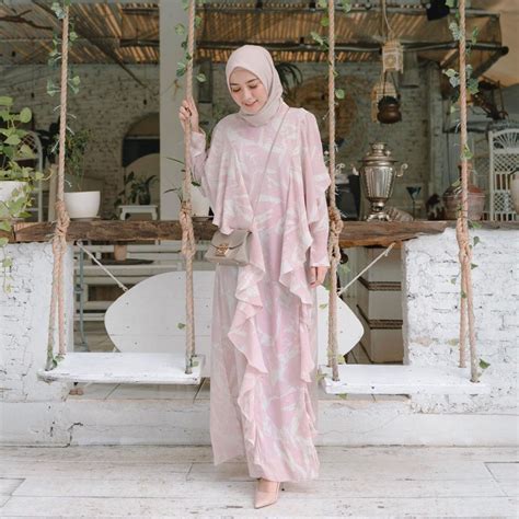 10 Ide Simple Dress Dengan Hijab Buat Kondangan Modelnya Kekinian