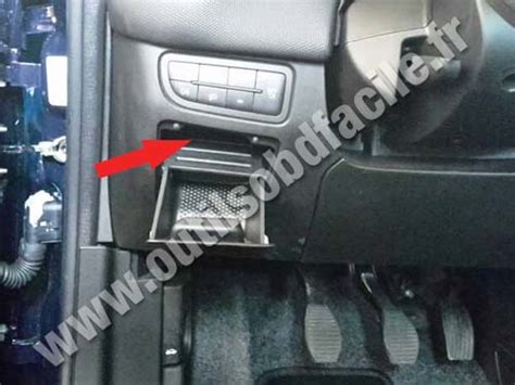 OBD Stecker In Fiat Punto 3 2012 2018 Einfach Ihren Adapter Finden