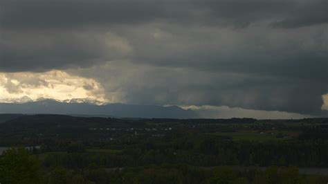 Wetterprognose F R Das Feiertagswochenende Es Wird Nass In Deutschland