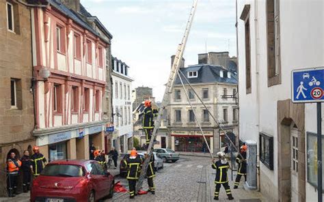 Les pompiers testent une nouvelle échelle Le Télégramme