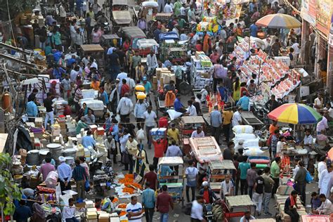 China S Falling Population Is Opportunity For India Bloomberg