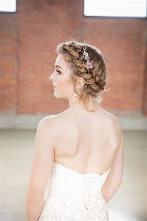 35 Gorgeous Crown Braid Hairstyles for a Majestic Look - Hood MWR