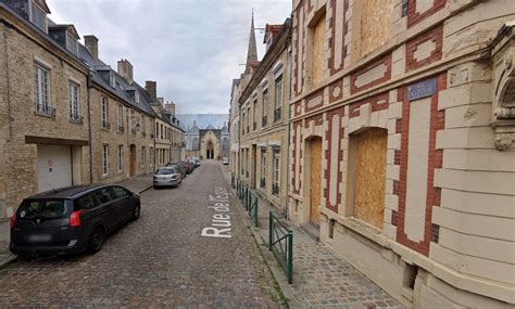 D anciennes écoles sont à vendre dans cette commune du Cotentin