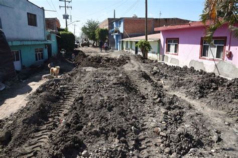 Amplían red de drenaje sanitario en comunidades