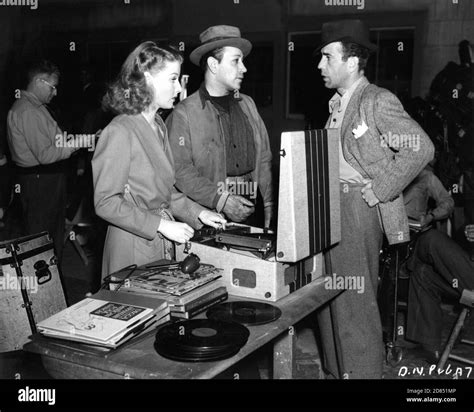 Ann Sheridan Playing Records With George Raft And Humphrey Bogart On