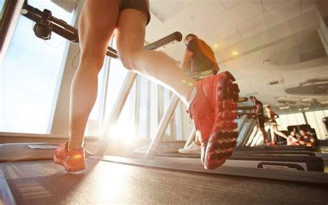 Treadmill Vs Outdoor Running Which Helps You Perform Better