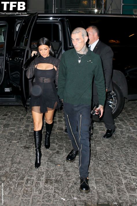 Kourtney Kardashian Kourtneykardash Nude Onlyfans Leaks Fappening Page Fappeningbook