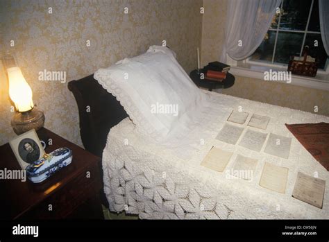 Interior of home of emily dickinson hi-res stock photography and images - Alamy