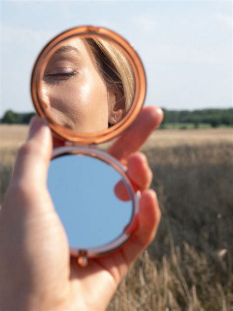 Hey Summer Summer Make Up Look Mit Nude By Nature BARE MINDS