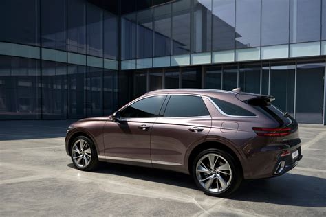 Genesis Presents First Images of Its Second SUV, the Athletically Versatile GV70 - autoevolution