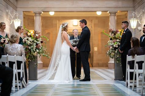 Fall Wedding Photography in Hartford, CT | Tashography