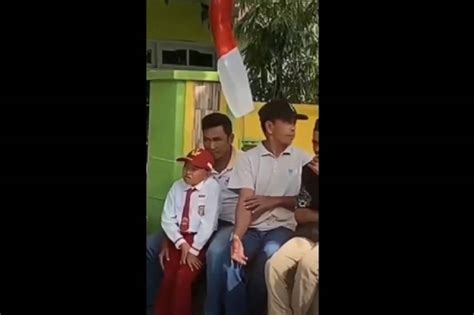 Viral Siswa Sd Dikeluarkan Dari Barisan Gerak Jalan Hut Ke Ri Gara