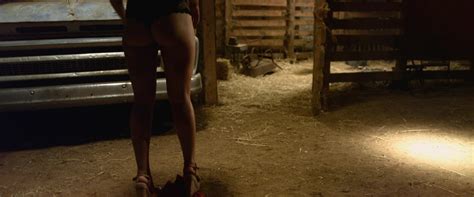 Naked Tania Raymonde In Texas Chainsaw 3D
