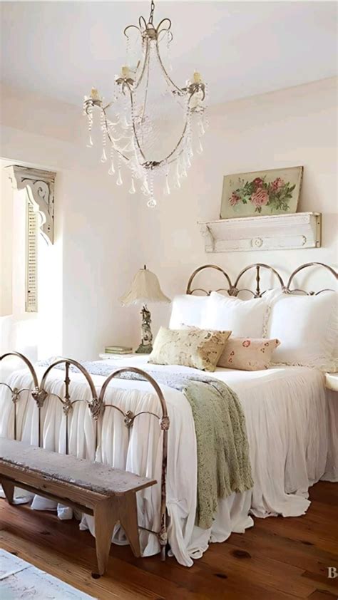 33 Sweet Shabby Chic Bedroom Decor Ideas To Fall In Love With Artofit