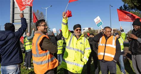 Heathrow Airport strikes in lead-up to Christmas to see hundreds of ...