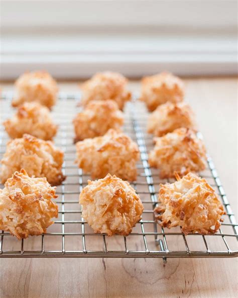 How To Make The Best Coconut Macaroons Recipe Coconut Macaroons