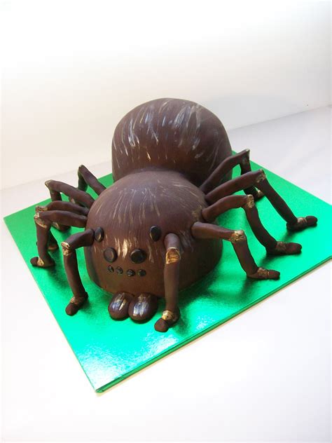 Tarantula Cake 250 • Temptation Cakes Temptation Cakes