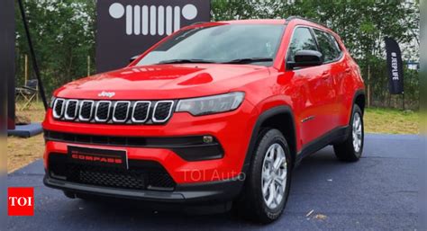 Jeep Compass: 2023 Jeep Compass 4x2 launched: Prices lower by nearly Rs ...