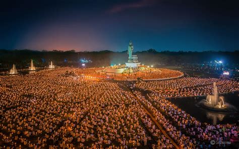 Vesakha Day The Buddhist Holi Day In Thailand Captain Supachat