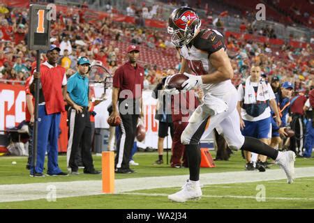 Miami Dolphins tight end Tanner Conner (80) walks to the line during a ...