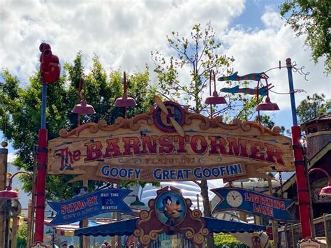 Barnstormer Starring The Great Goofini At The Magic Kingdom