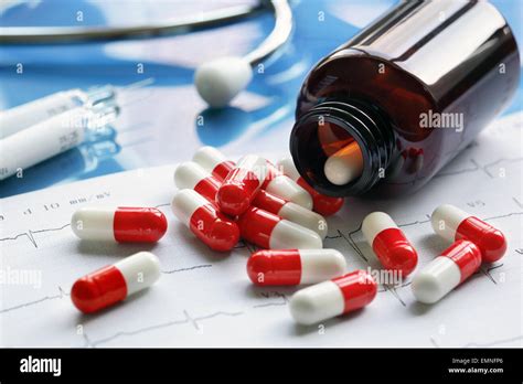 Drugs Hi Res Stock Photography And Images Alamy