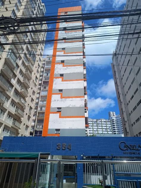 Apartamento Na Rua Marechal Floriano Canela Em Salvador Por R