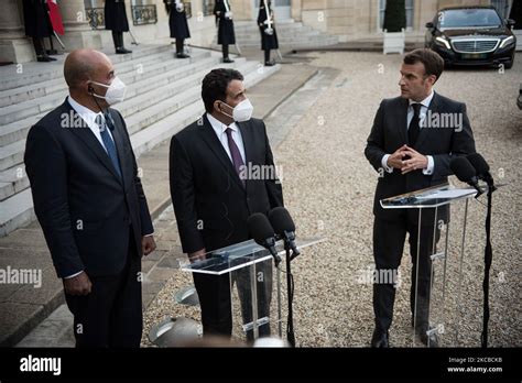 Emmanuel Macron Presidente De La Rep Blica Francesa Durante La