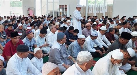 Ingat Ini Waktu Makmum Harus Membaca Surah Al Fatihah Ketika Sholat