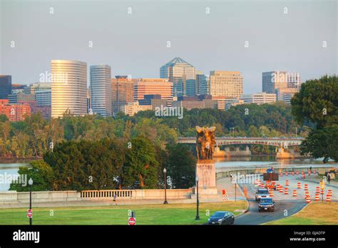 Washington Dc Cityscape In The Morning Stock Photo Alamy