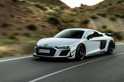 Audi R Gt First Look Review Photos And Details Discussion