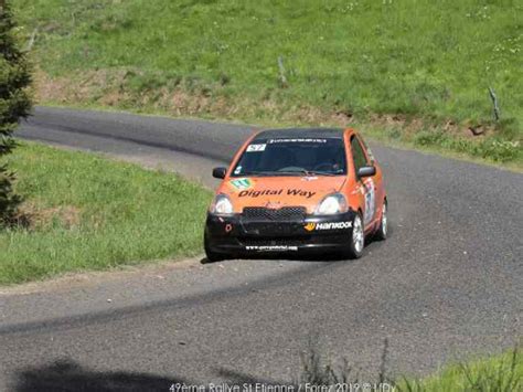 Toyota Yaris Rallye Groupe A Pi Ces Et Voitures De Course Vendre