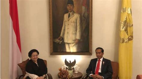 Hasto Beberkan Alasan Megawati Pilih Istana Batu Tulis Umumkan Ganjar