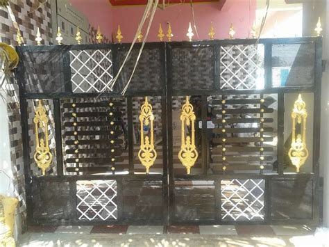 Modern Mild Steel Hinged Main Gate For Home At Rs 700 Sq Ft In