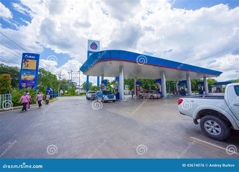 Hat Yai 02 July 2014 Ptt Gas Station In Hat Yai Hat Yai Province