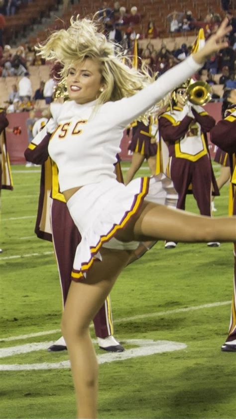 Pin De John Cante En Hot Cheerleaders Fotos Mujeres Lindas Fotos De Porristas Fotos Mujeres