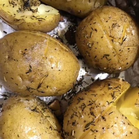 How To Reheat A Baked Potato In The Air Fryer In Minutes Or Less