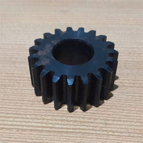 Mild Steel Heavy Vehicle 2 Module Spur Gear For Automobile Industry At